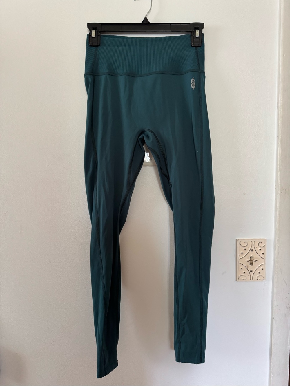 FP Movement by Free People Teal High-Rise butt scrunch Leggings SZ small
